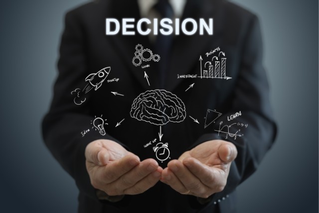 Logistics, Operations & Decision Support